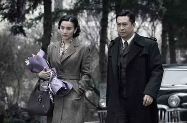 悬崖(2012) 悬崖(2012)